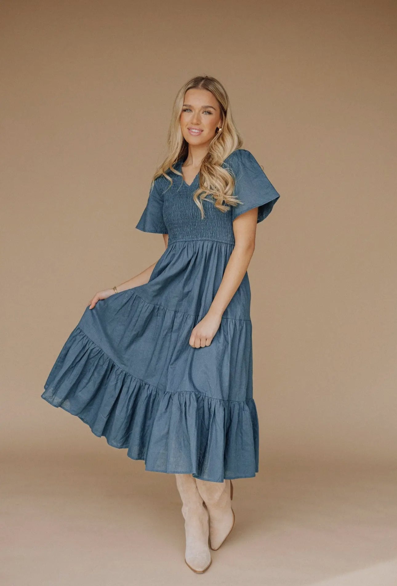 The Mia Linen Midi Dress