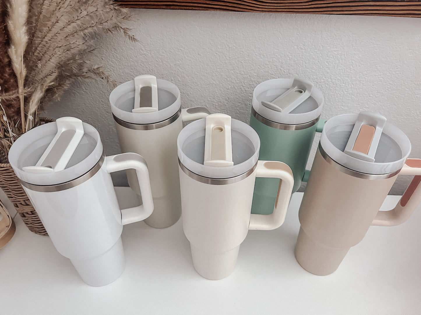 40oz Tumbler with Handle 2.0 Dupes - Emma K Designs