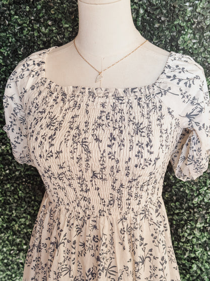 Maddie Midi Dress with Bubble Sleeve