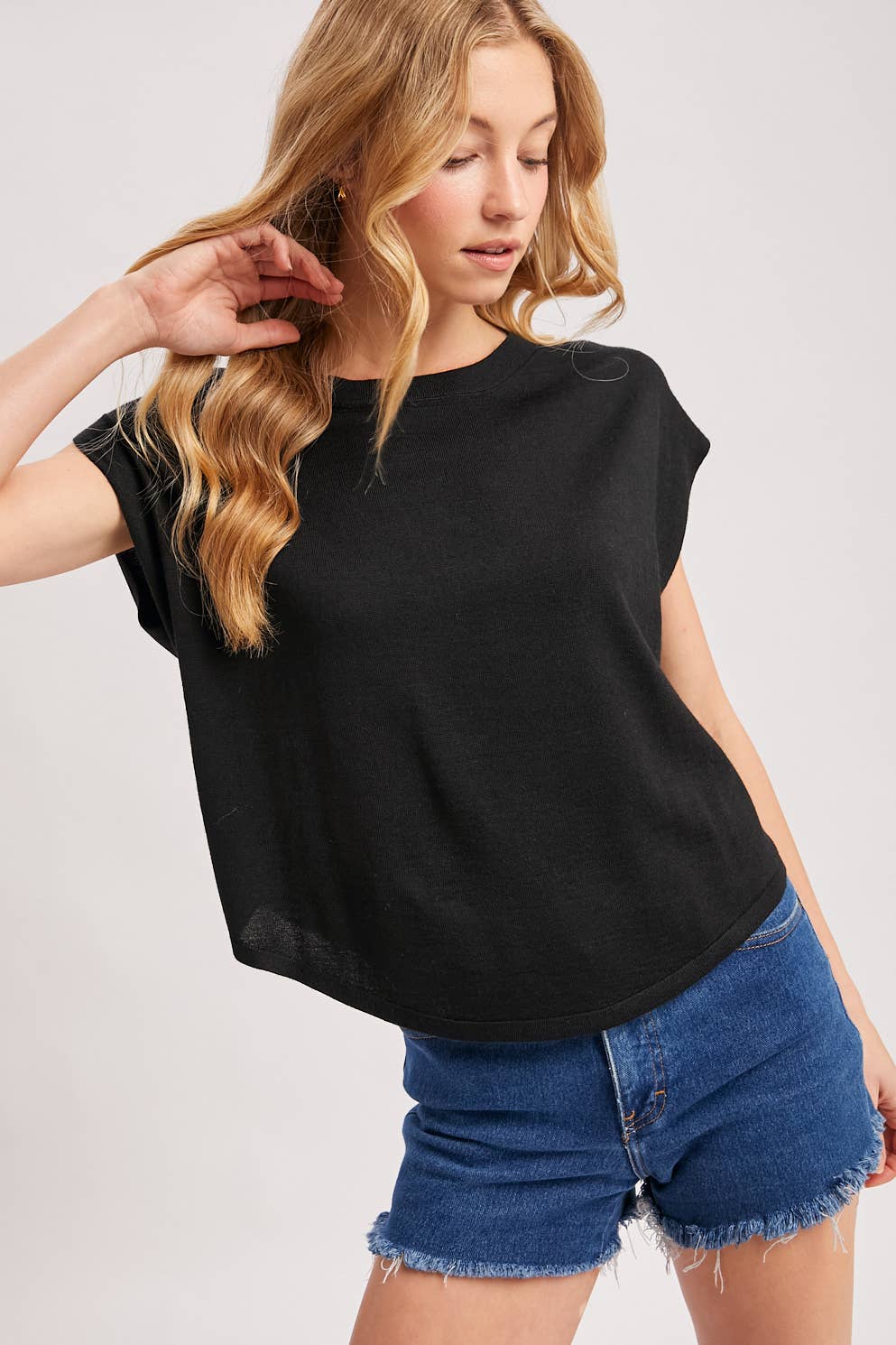 The Sandstone Everyday Tee