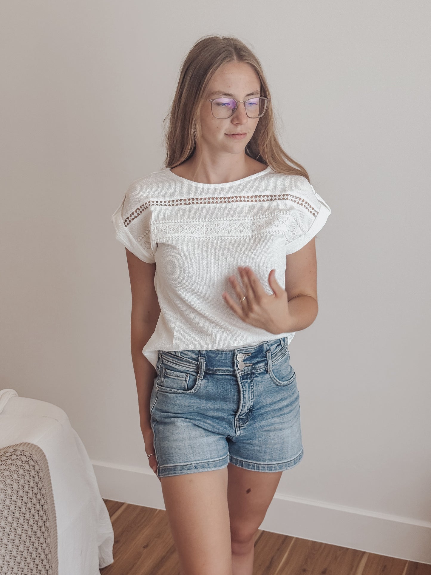 Risen Tummy Control High Rise Bow Detailed Shorts - Medium Wash