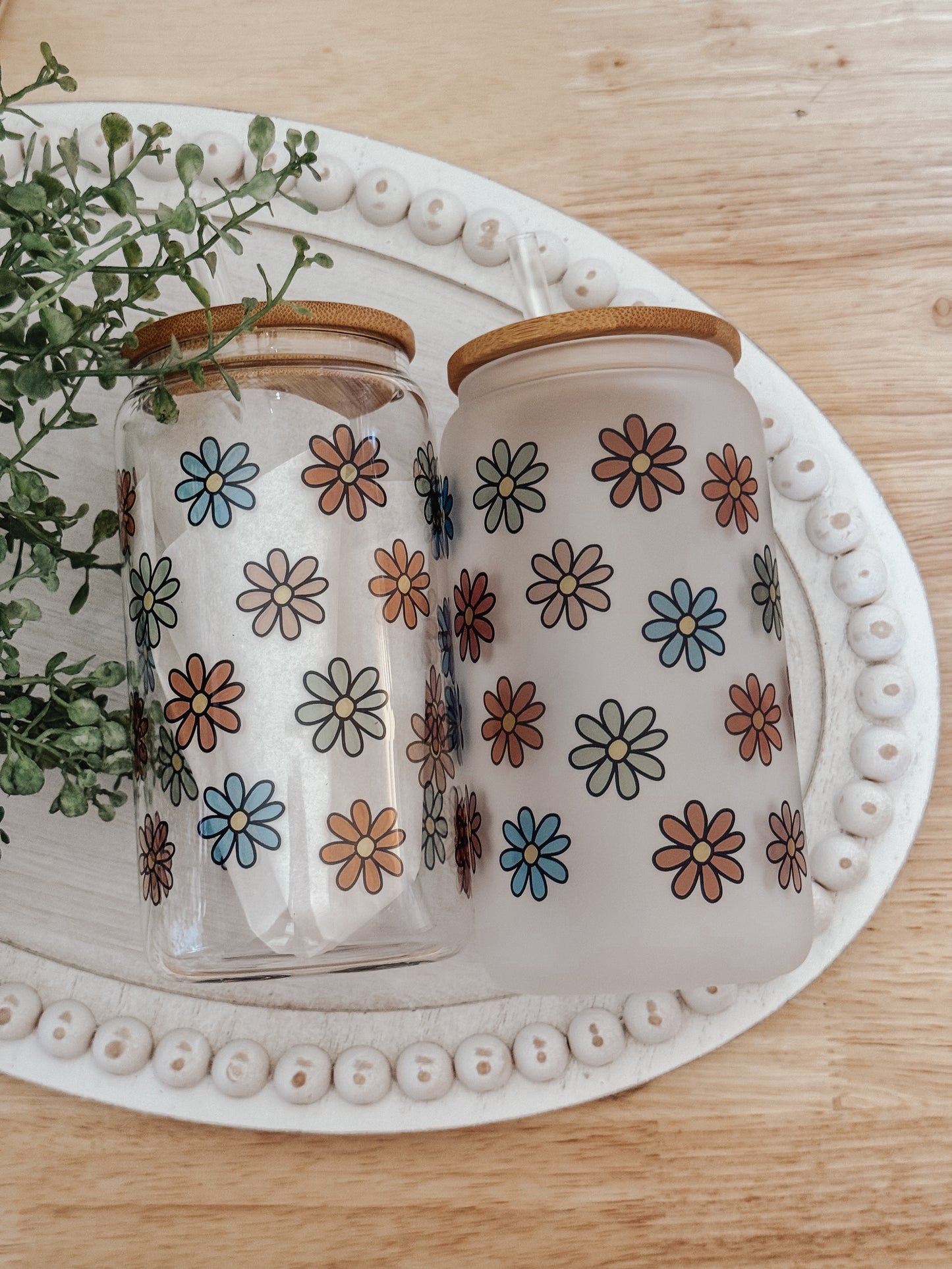 Cozy Fall Daisies 16oz Glass Can Cup