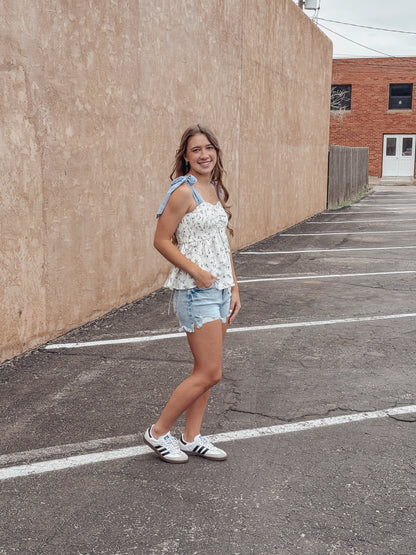 The Delaney Bow Top