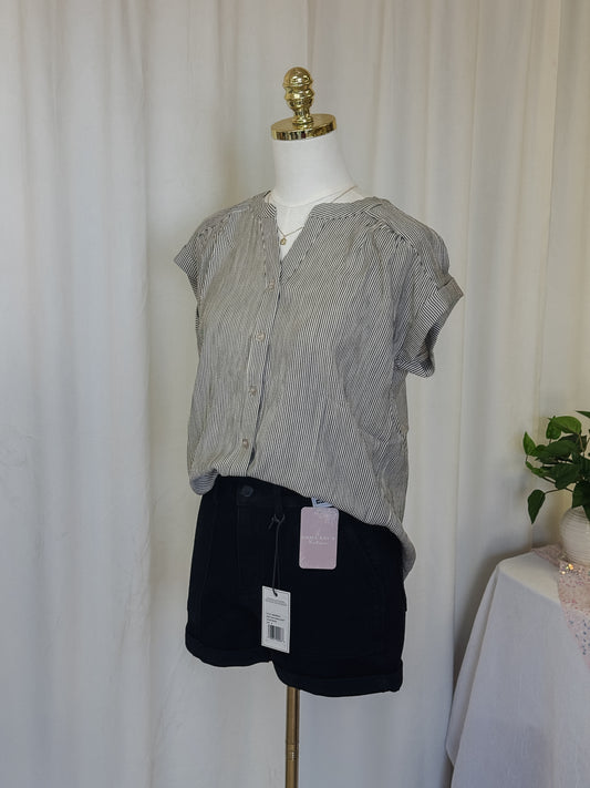 Black Denim Weekender Short Double Rolled Cuff