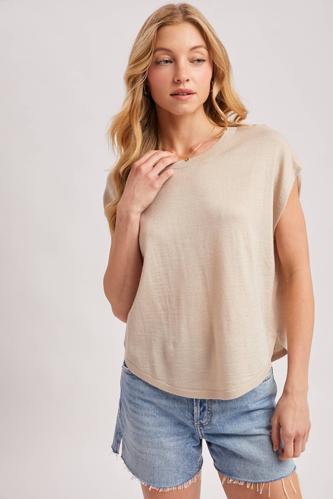The Sandstone Everyday Tee