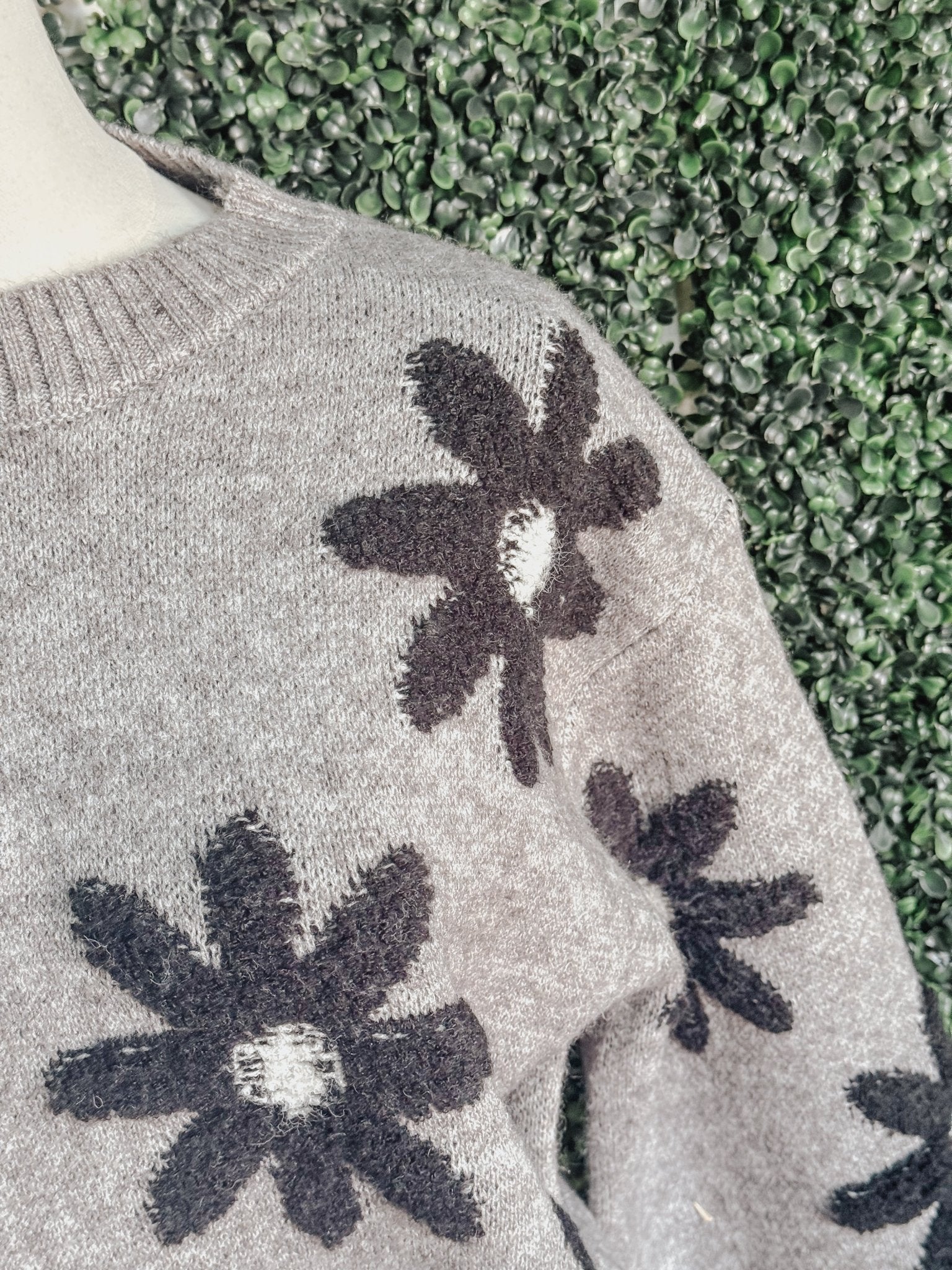 Daisy Crew Neck Sweater - Emma K Designs