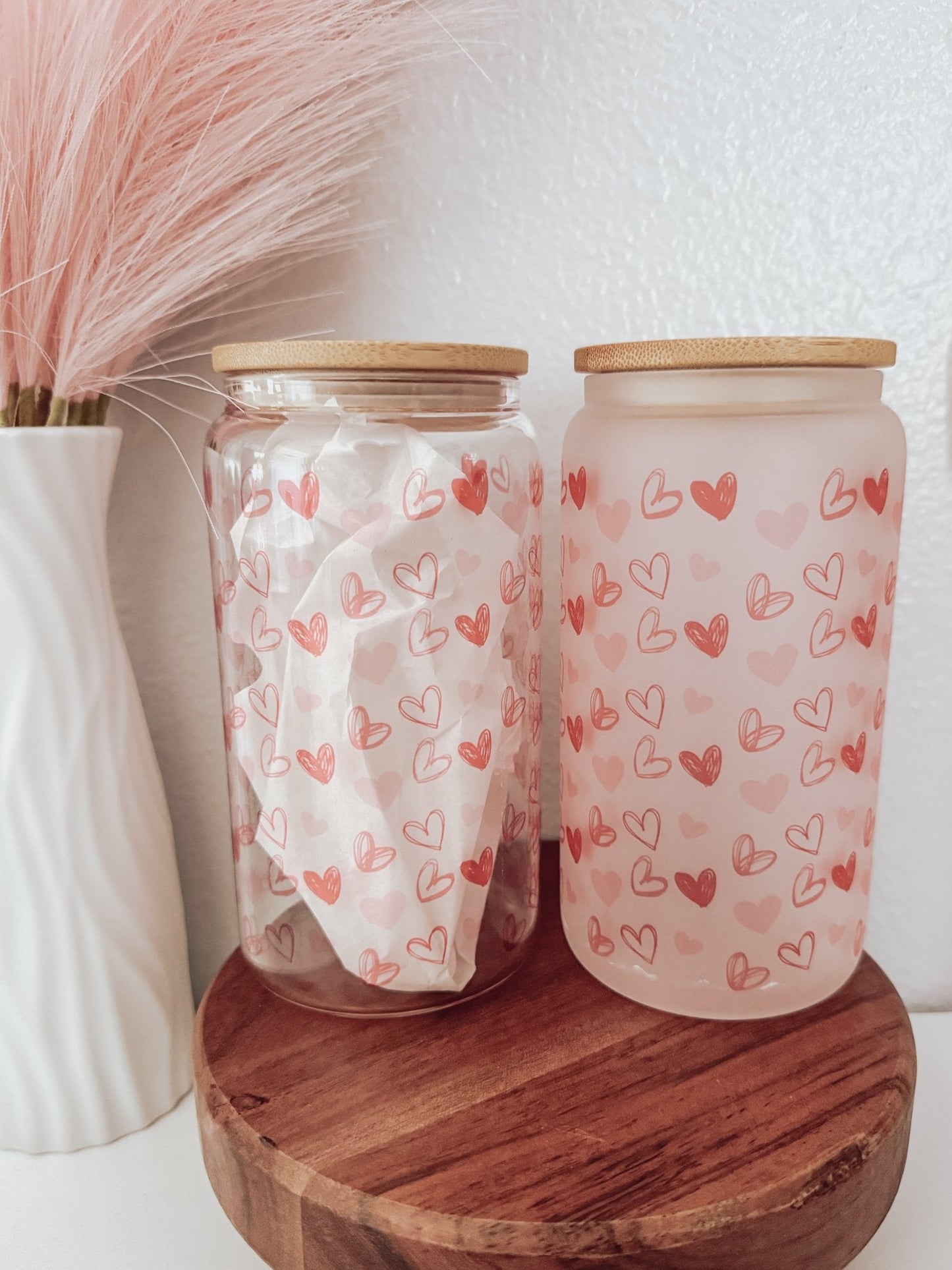 Red Hearts 16oz Glass Can Cup - Emma K Designs