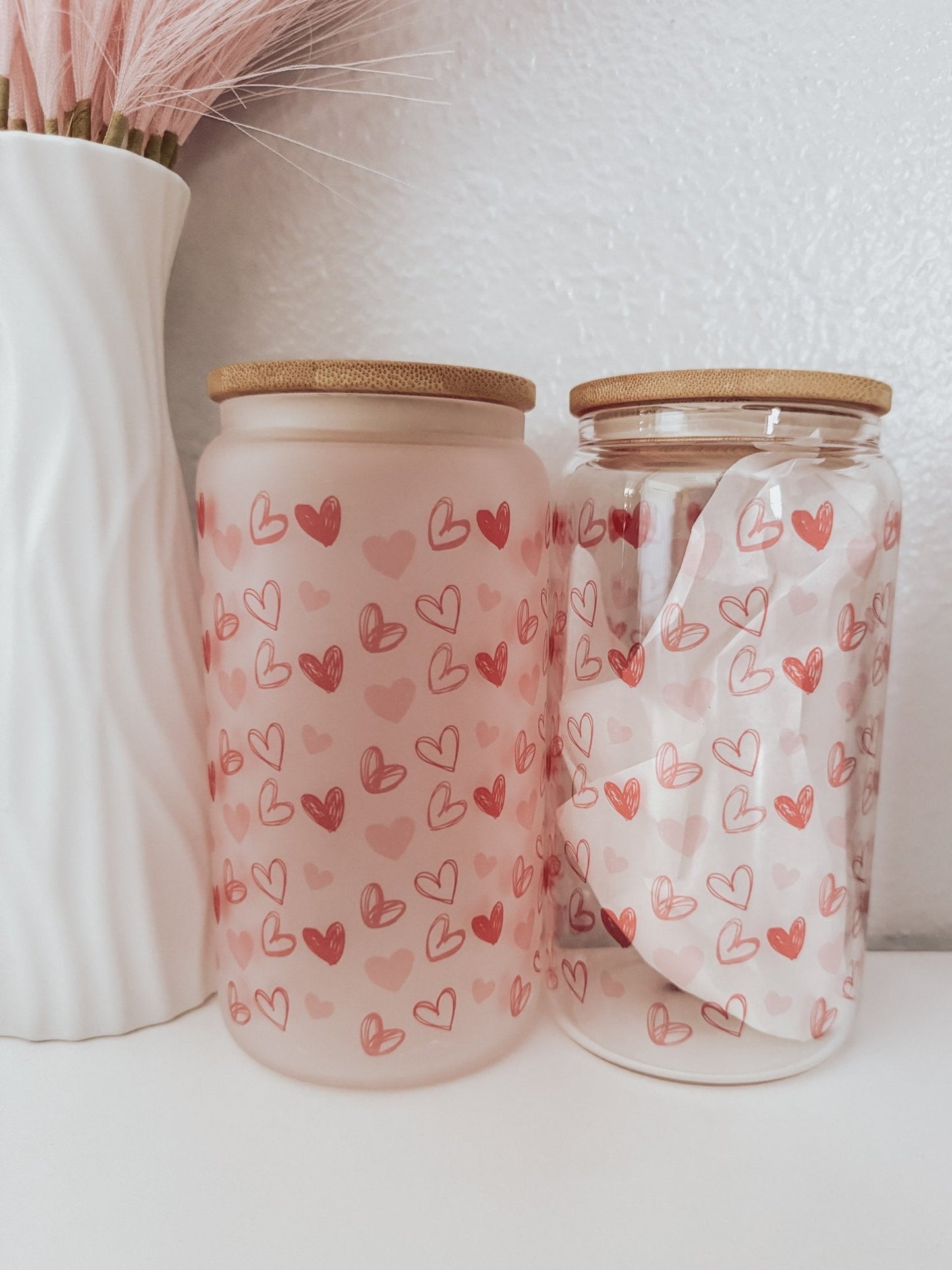 Red Hearts 16oz Glass Can Cup - Emma K Designs